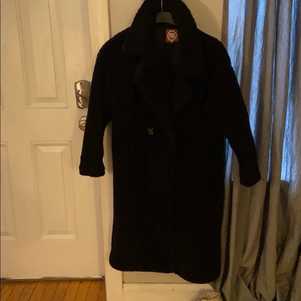 INS Black Fuzzy Coat